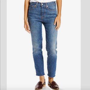 Levi's Wedgie Fit Jeans in Coyote Desert